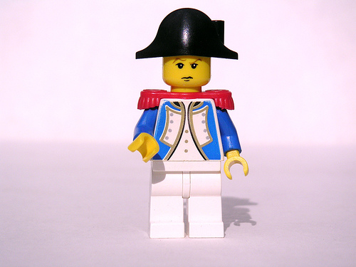Napoleon on News and Information Management (Plus: Video on Outsourcing E-mail and More)